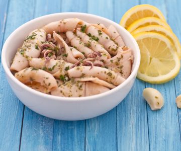 Calamari met knoflook en citroengeur