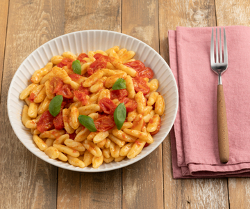 Cavatelli met bottarga en cherrytomaatjes
