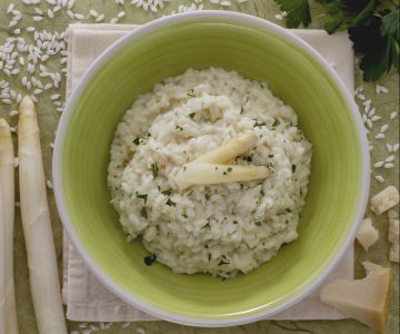 Risotto met witte aspergecrème