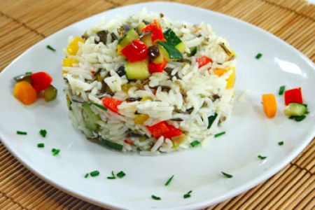 Basmati en wilde rijstsalade met groenten
