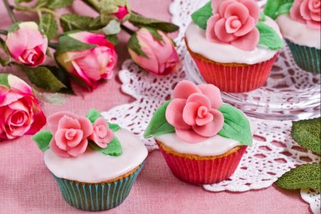 Rozen Cupcake