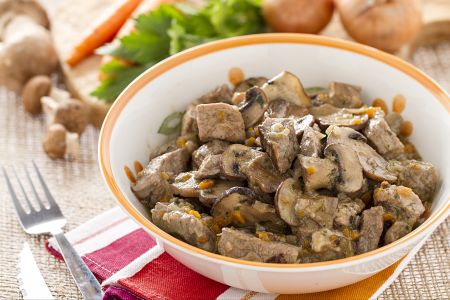 Kalfsvleesstoofpot met champignons