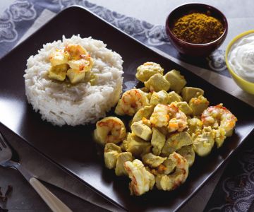 Kip en garnalen curry met basmatirijst