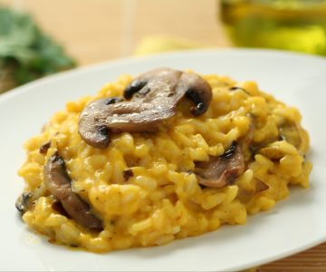 Pompoenrisotto met paddenstoelen en taleggio