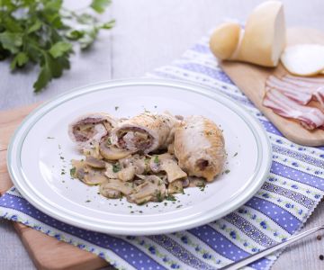 Gevulde kalkoenrolletjes met champignons