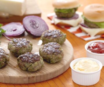 Aromatische miniburgers met kaas