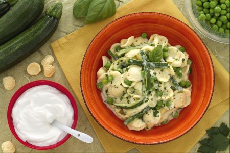 Orecchiette met yoghurt en courgettes