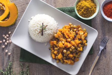 Vegetarische curry met pompoen en kikkererwten