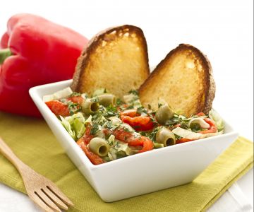 Selderij en paprika salade