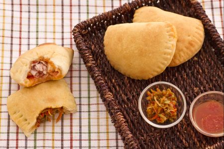 Mini gebakken calzones