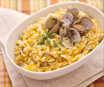 Risotto met wortelen, gember en schelpen