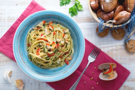 Tagliatelle met artisjokken en mesheften