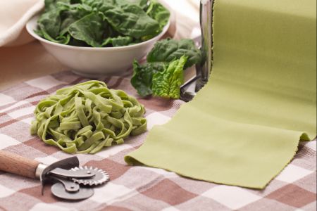 Groene pasta met spinazie