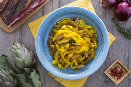 Fettuccine met artisjokken en spek