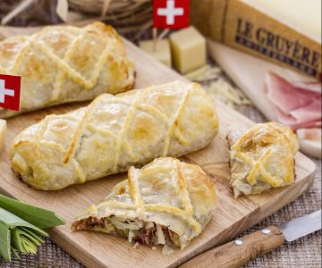 Mini strudel met prei, spek en Gruyère