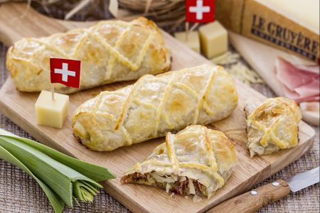 Mini strudel met prei, spek en Gruyère