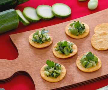 Spianatine met tuinbonen en gesmoorde courgettes