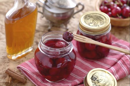 Kersen in siroop met Port en kaneel