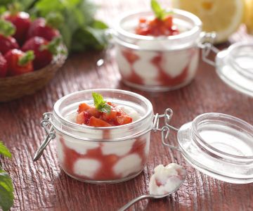 Ricottabekertjes met aardbeien