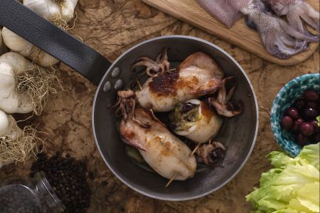 Gevulde inktvis met andijvie