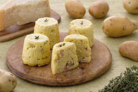 Aardappelflan met spek en tijm