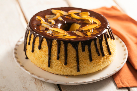 Sinaasappel-en-chocolade chiffon cake