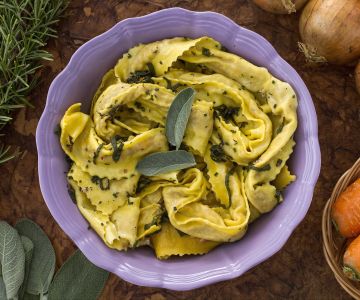 Gevulde tagliatelle met cotechino