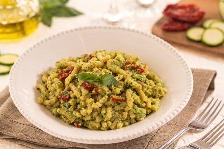 Passatelli met courgettepesto