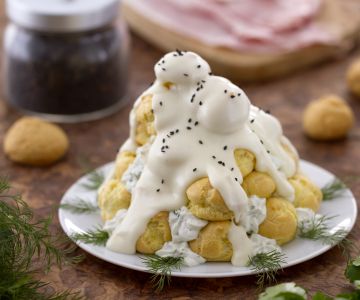 Hartige profiteroles met gruyèrecrème