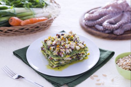 Groene lasagne met rucola pesto en octopus ragu