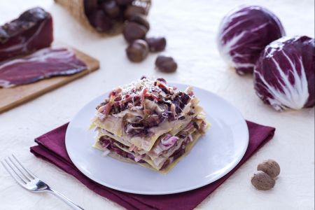 Lasagne met radicchio, kastanjecrème en spek