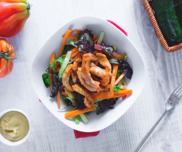 Krokante kipsalade met vinaigrette