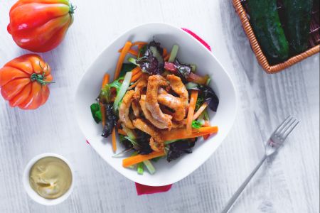 Krokante kipsalade met vinaigrette