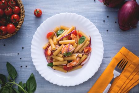 Geribbelde selderij met Catalaanse garnalen