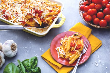 Ovengebakken penne met tomaat en gezouten ricotta