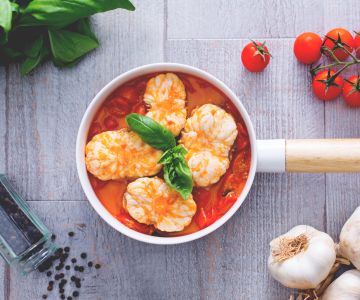 Zeeduivel met verse tomatensaus