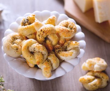 Parmezaan knoopjes