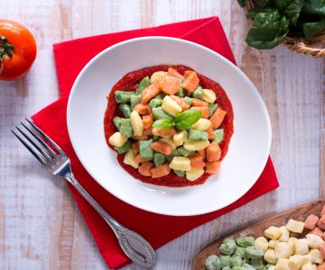 Driekleurige aardappelgnocchi