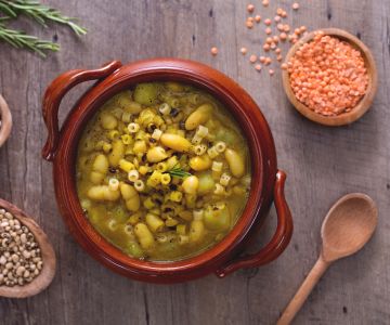 Peulvruchtensoep met Kurkuma