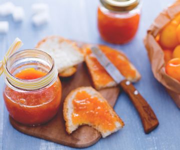 Gele pruimenjam