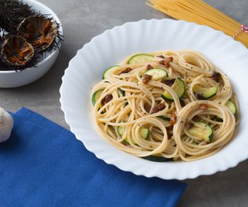 Spaghetti met zee-egels