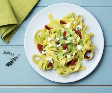 Tagliatelle met doperwten en ricotta