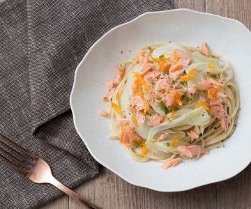 Pasta met zalm en romige prei
