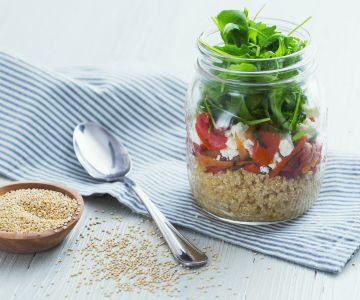 Quinoa met aubergine en munt