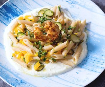 Pasta met groenten en fiordilatte-room