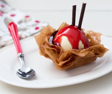 filodeegbakjes met ijs