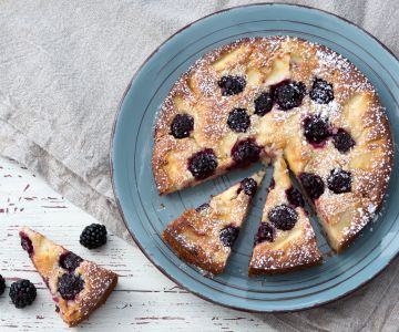 Glutenvrije appeltaart met bramen
