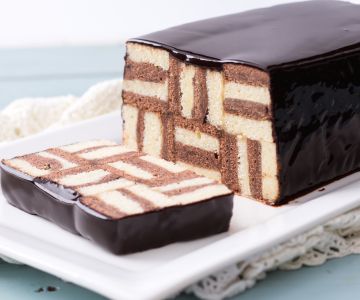 Gestreepte cake