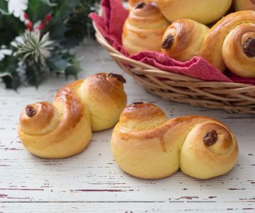 Lucia-broodjes (Lussekatter)