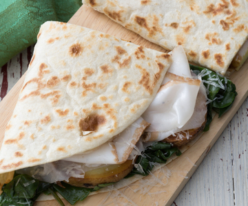 Piadina met snijbiet, aardappelen en lardo van Colonnata